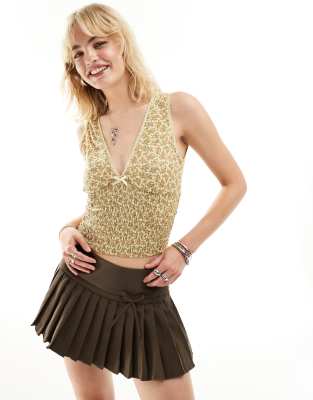 Motel Exclusive hevalis ditsy floral shirred v-neck top in yellow - view 1