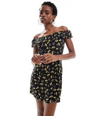 Motel Exclusive Yudia Off-the-shoulder Buttercup Print Mini Dress In Black And Yellow
