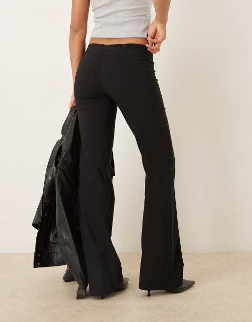 Motel Falita tailored pants in black, 2 of 5