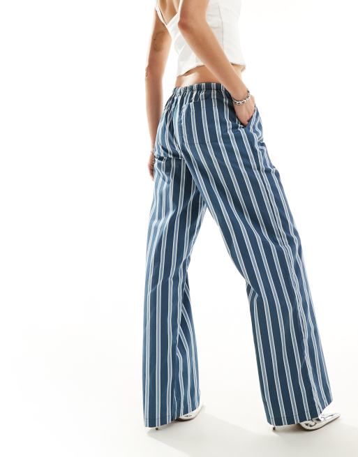 Motel - Gestreepte broek met wijde pijpen in blauw en wit, 3 van 5