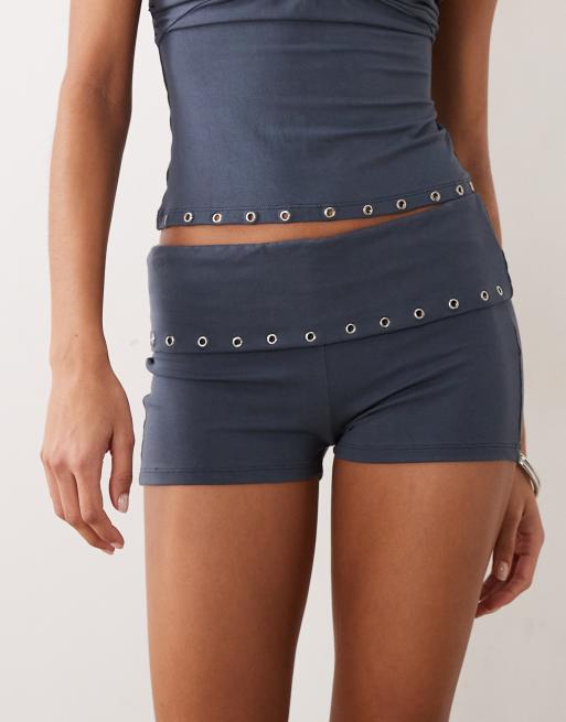 Motel – Gojo – Kurze Jersey-Shorts in Ocean Storm mit Ösendetail, Kombiteil, 5 von 5