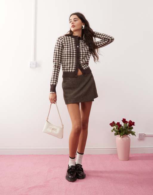 Motel Hanudia fitted gingham cardigan in brown