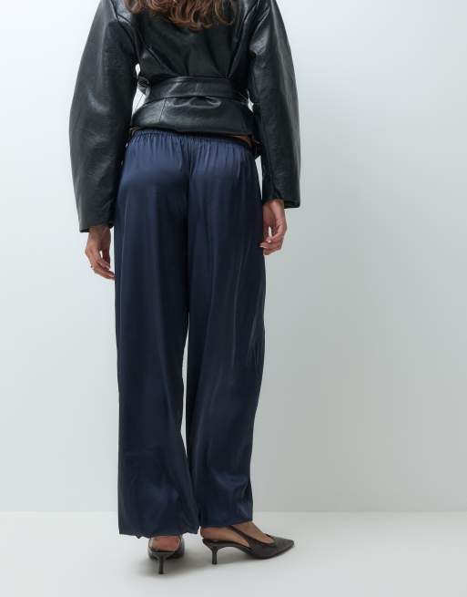 Motel hestama satin baloon trouser in navy, 5 of 5