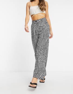 Motel high waisted relaxed pants in wavy print