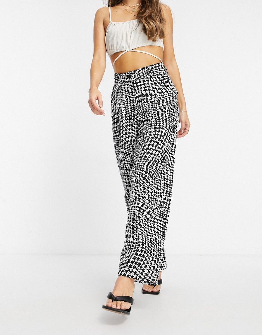 Motel high waisted relaxed pants in wavy print-Multi