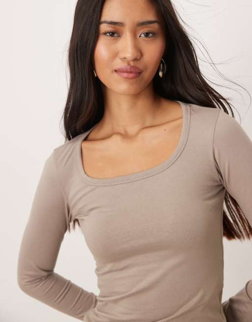 Motel Janana long sleeve scoop top in moon rock, 3 of 4