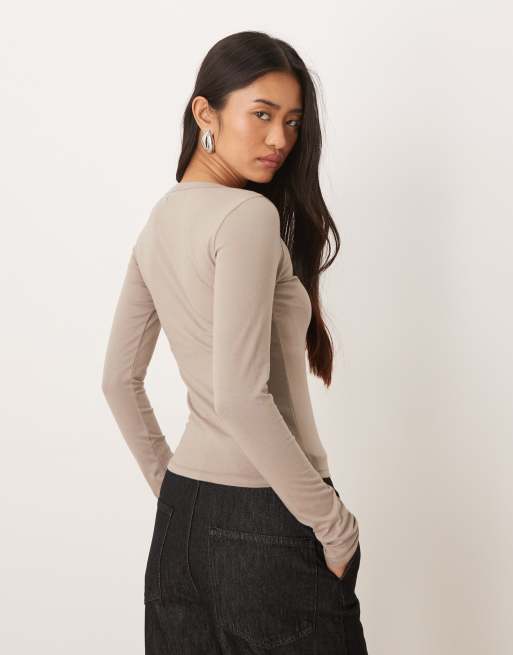 Motel Janana long sleeve scoop top in moon rock, 4 of 4