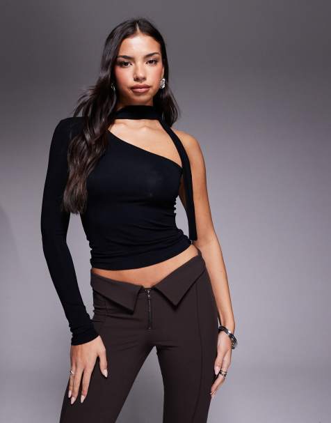 Motel Jayahe one sleeve scarf top in black