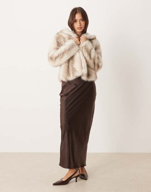 Motel Jemi hooded cropped fur jacket in cream, 2 of 4