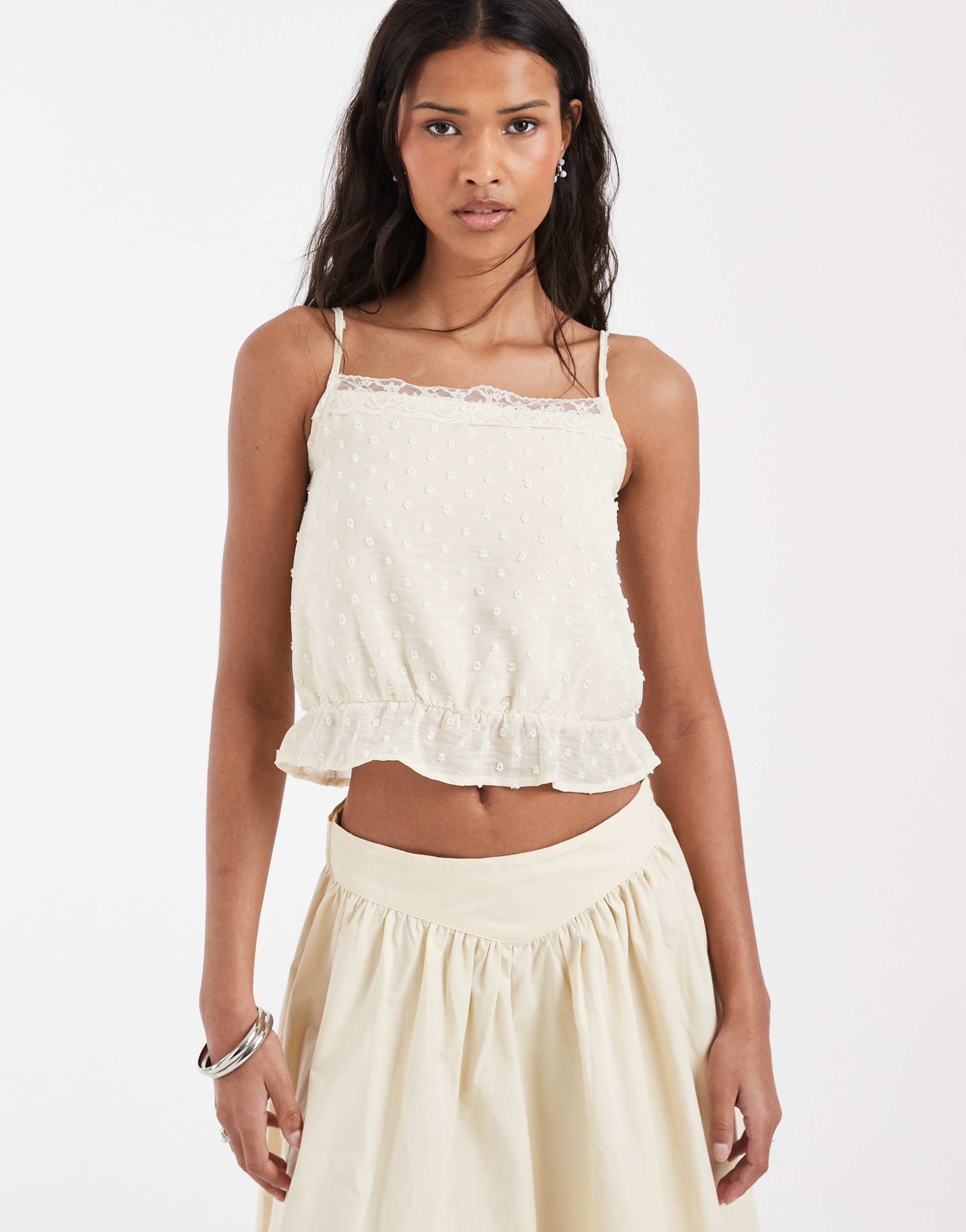 motel jetlyn lace trim cami in cream