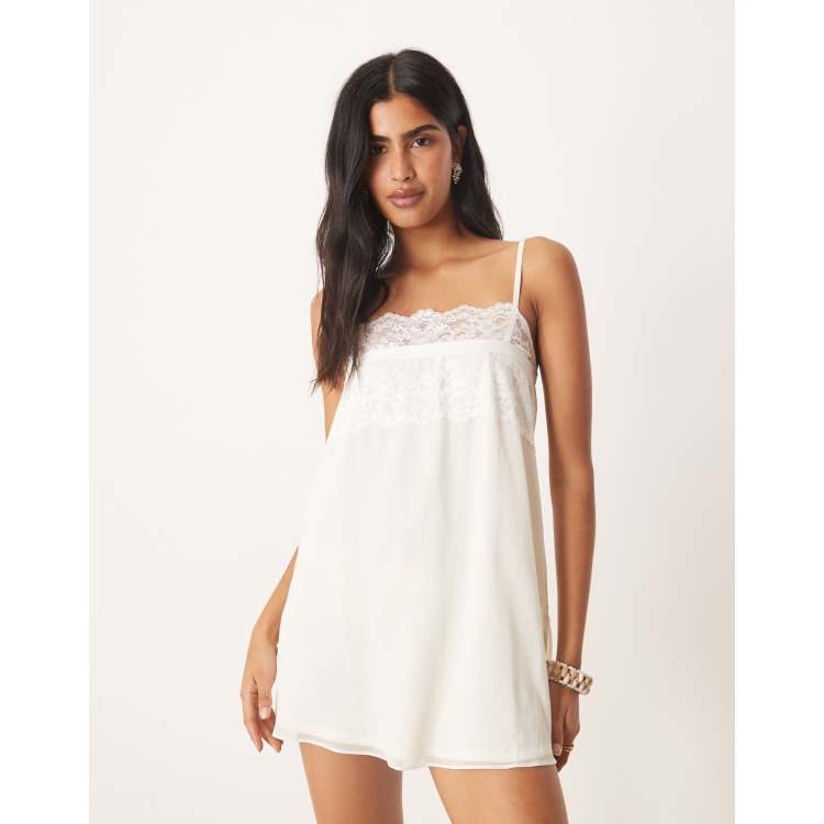ワンピース Flutters camisole dress (Ivory) LOOBIS Women's Casual 2024 White Cami Dress Strap Dress at