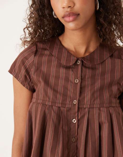 Motel Kaelis pleated short sleeve striped collared blouse in brown, 2 of 4