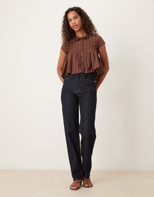 Motel Kaelis pleated short sleeve striped collared blouse in brown, 4 of 4