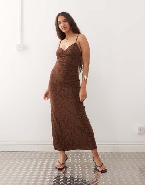 Motel kalana swirl flocked maxi cami dress in brown - view 1