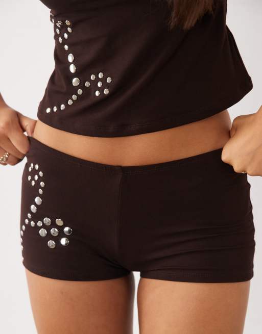 Motel Keuni mini short with flower stud detail in bitter chocolate set, 4 of 5