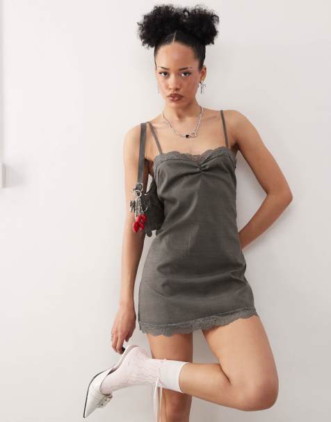 Motel - Larna - Grå minikjole med blondekant og tern - view 1