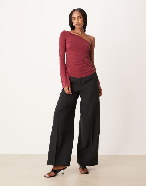 Motel Lasya off shoulder long sleeve top in burgundy, 3 of 4
