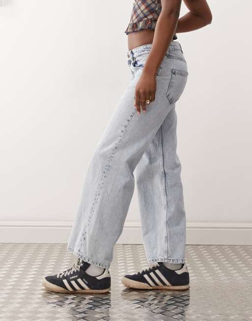 Motel - Lavtaljede jeans med lav talje og parallelle ben i lyseblå 80'er-vask, 3 af 5