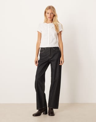 Motel Legra Ruffle Short Sleeve Blouse In White