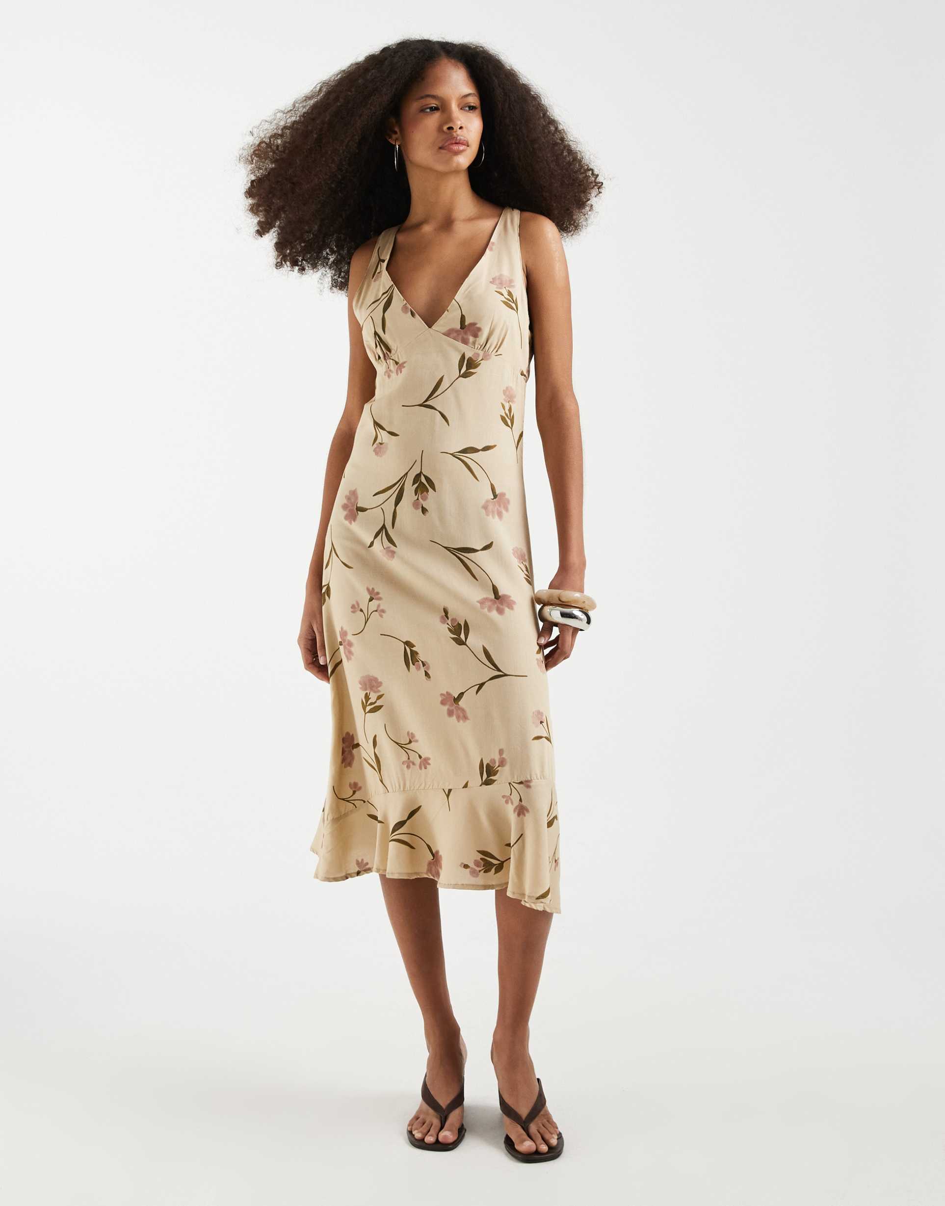 motel lisandy bloom leaf halter midaxi dress in taupe