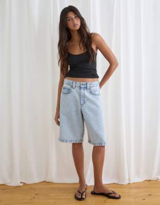 Motel Low Rise Denim Jorts In Blue