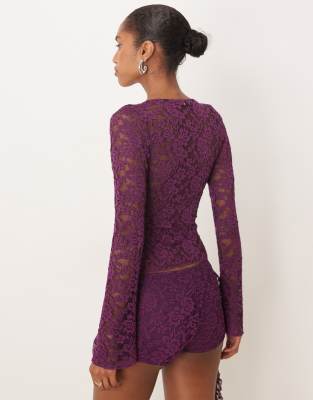 Motel Mahota V Neck Long Sleeve Top In Purple