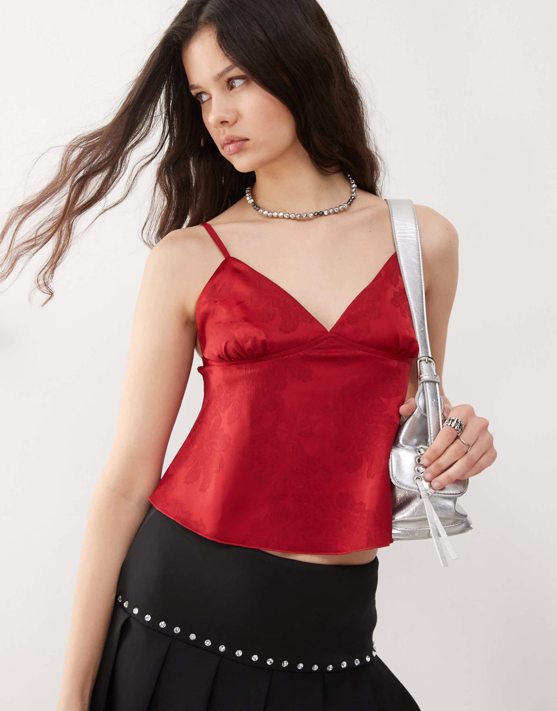motel marinda jacquard satin cami top in red