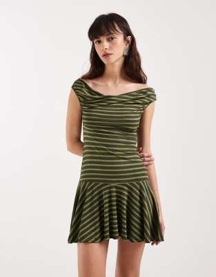 Motel Mausari Off The Shoulder Floaty Mini Dress In Green