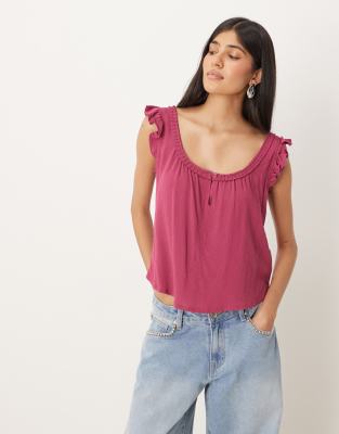 Motel Merisso Scoop Neck Keyhole Top In Pink
