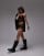 Thumbnail 1 van 5