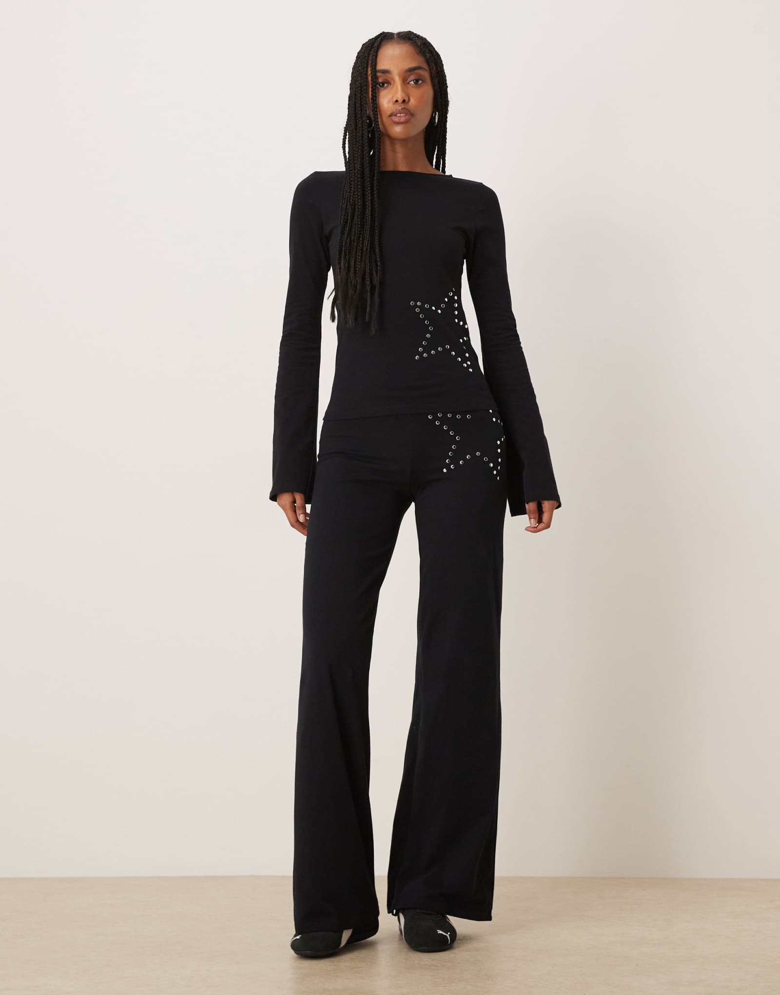 Брюки с заклепками Motel Mindi star черного цвета - часть комплекта