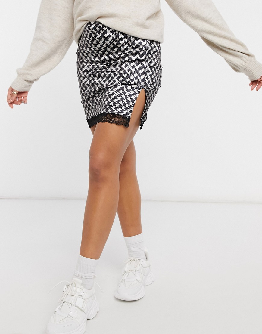 Motel mini a-line skirt in houndstooth print with thigh split and lace trim-Multi