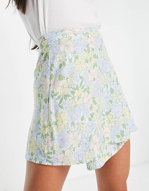 Co-ords Motel mini a-line wrap skirt in retro floral co-ord 