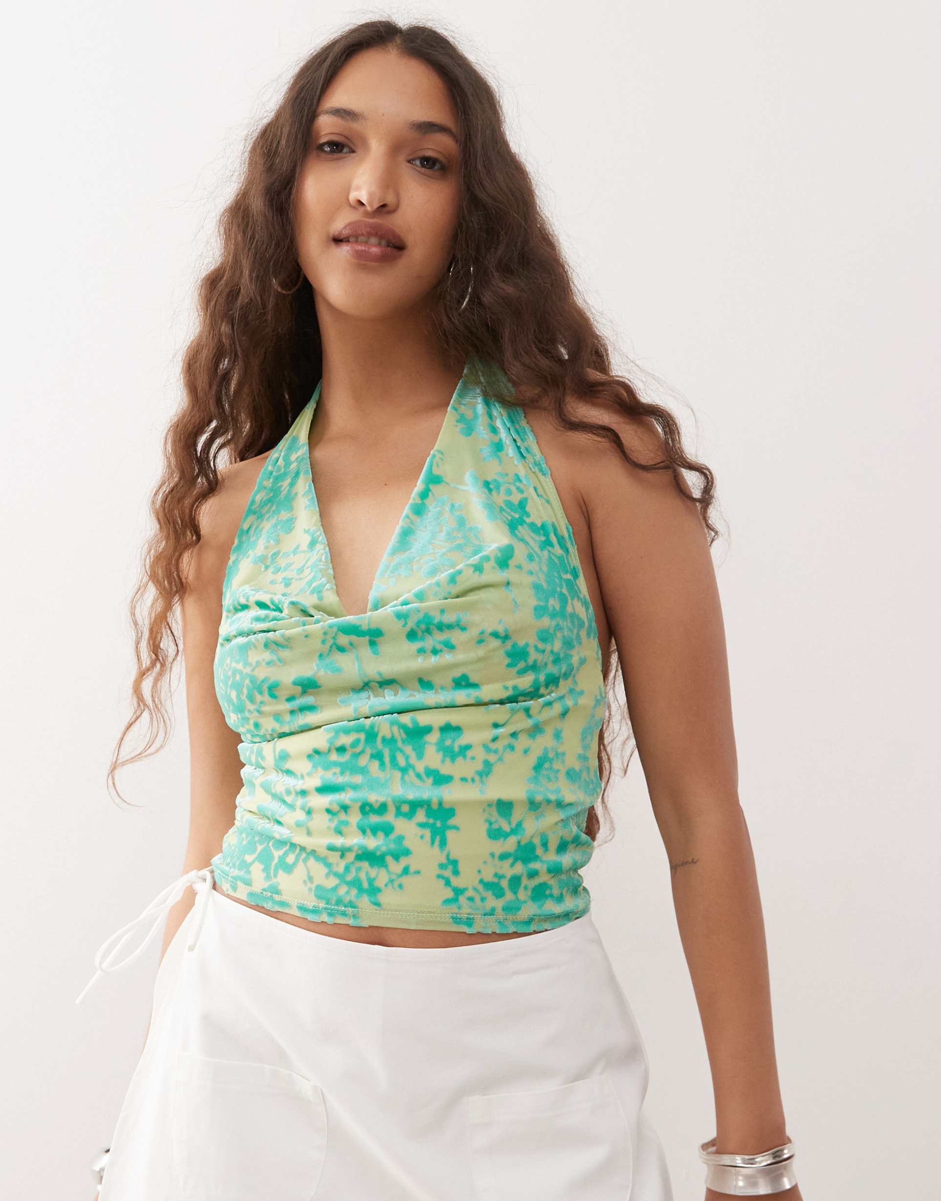motel minova floral flocked cami top in green blue