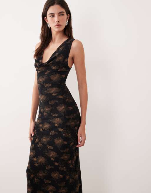 Motel Minso maxi dress in black bronze, 2 of 4