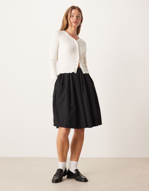 Motel Murphy longline skirt in black - view 1