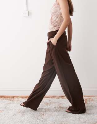 MOTEL NALA SLOUCHY WIDE LEG LOW RISE PANTS 