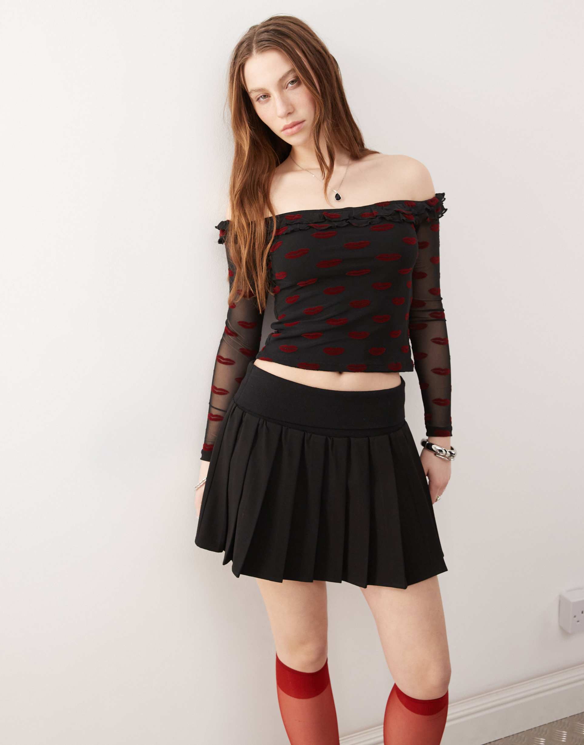 motel nihal flocked lips print bardot top in black