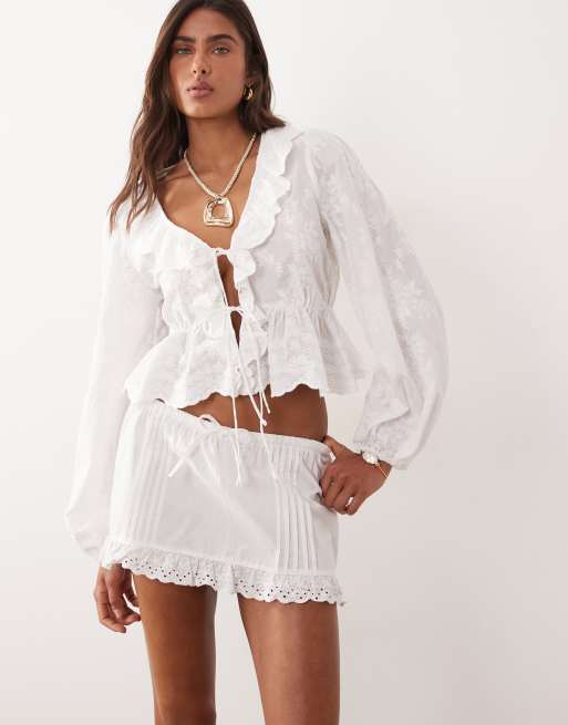 Motel Ninon mini poplin skirt in white, 2 of 5