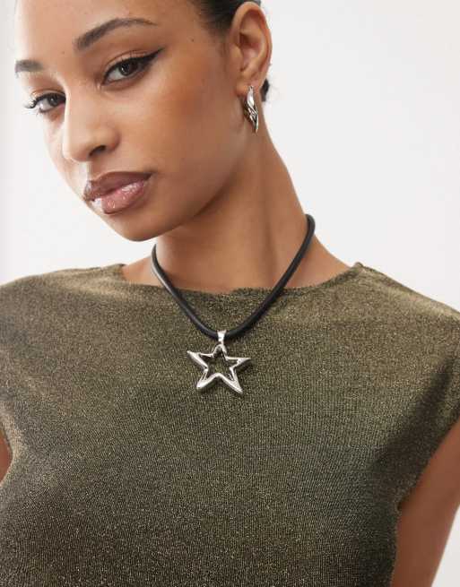 Motel nova metallic fitted t-shirt in gold