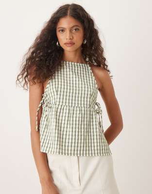 Motel Palsi Plaid Tie Side Top In Green