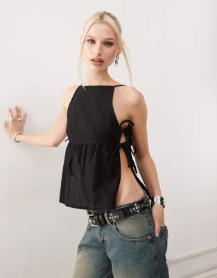 palsi tie-side sleeveless top in black