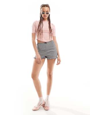 Motel Ralda Curved Hem T-shirt In Pink