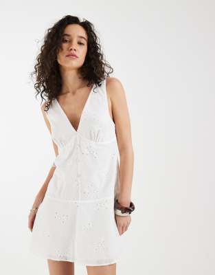 Motel Raspati Broderie Mini Dress In White