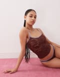 [Motel] Motel Redum lace contrast edge cami top in chocolate brown S Chocolate brown