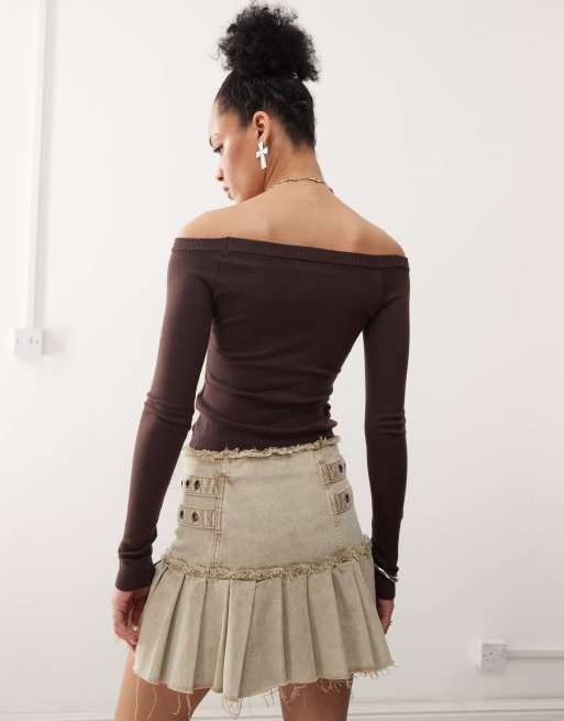 Motel renie bardot long sleeve top In dark brown, 3 of 4