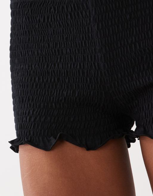Motel Ritala frill ruched hot pants in black, 4 of 5