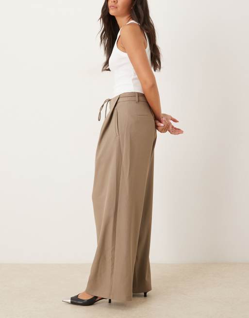 Motel Rivela tie waist wide leg tailored pants in beige , 3 of 5
