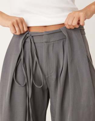 Motel Rivela Tie Waist Wide Leg Tailored Pants In Gray