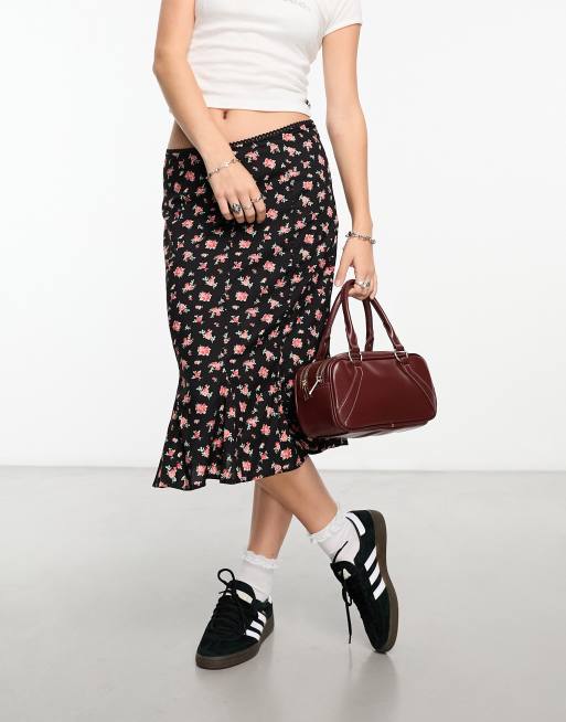 Motel rose print midi skirt in black